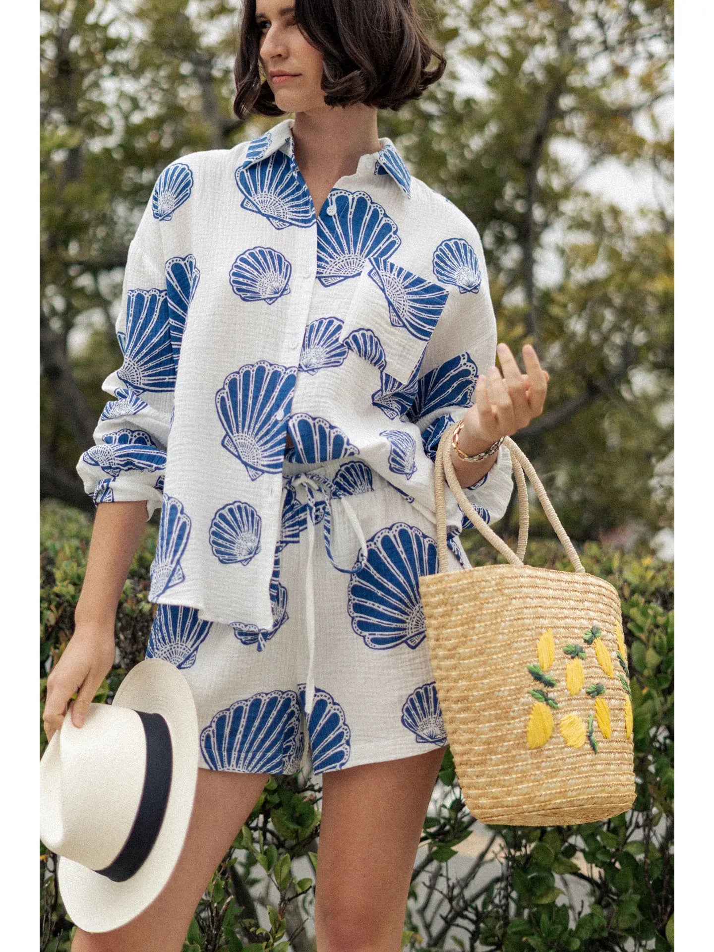 Seashells Shorts