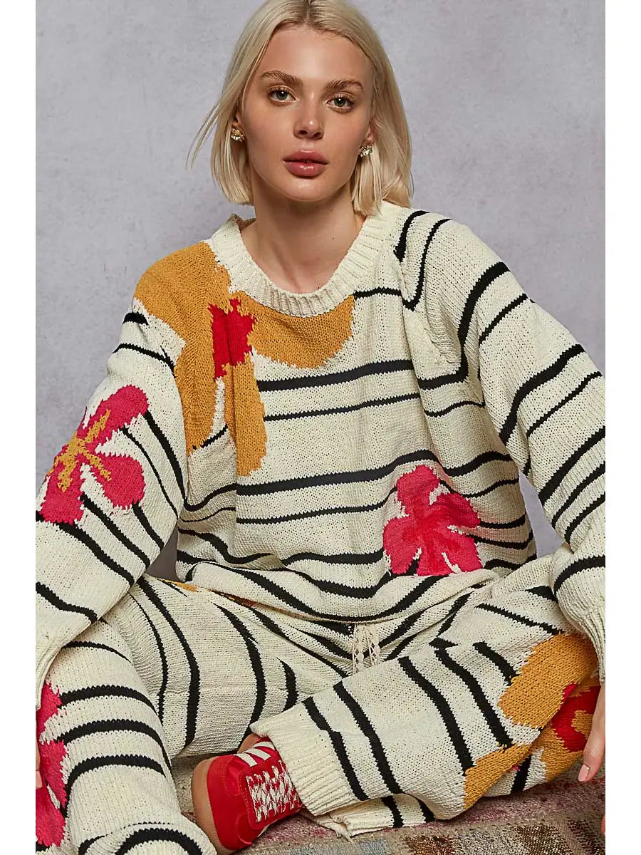Round Neck Floral Pattern Striped Chenille Sweater Top