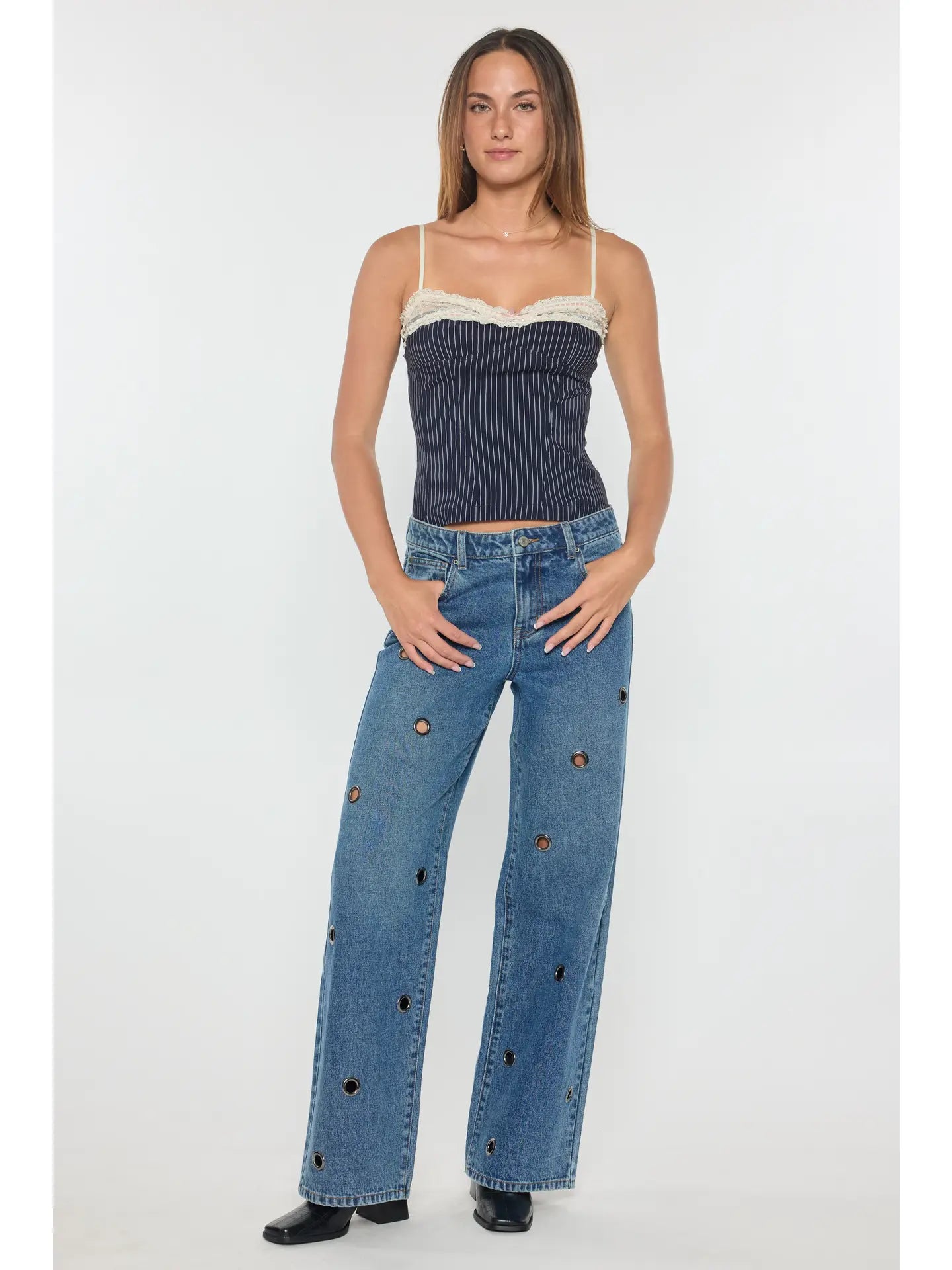 Low Waist Wide Leg with Big Eyelet Detail