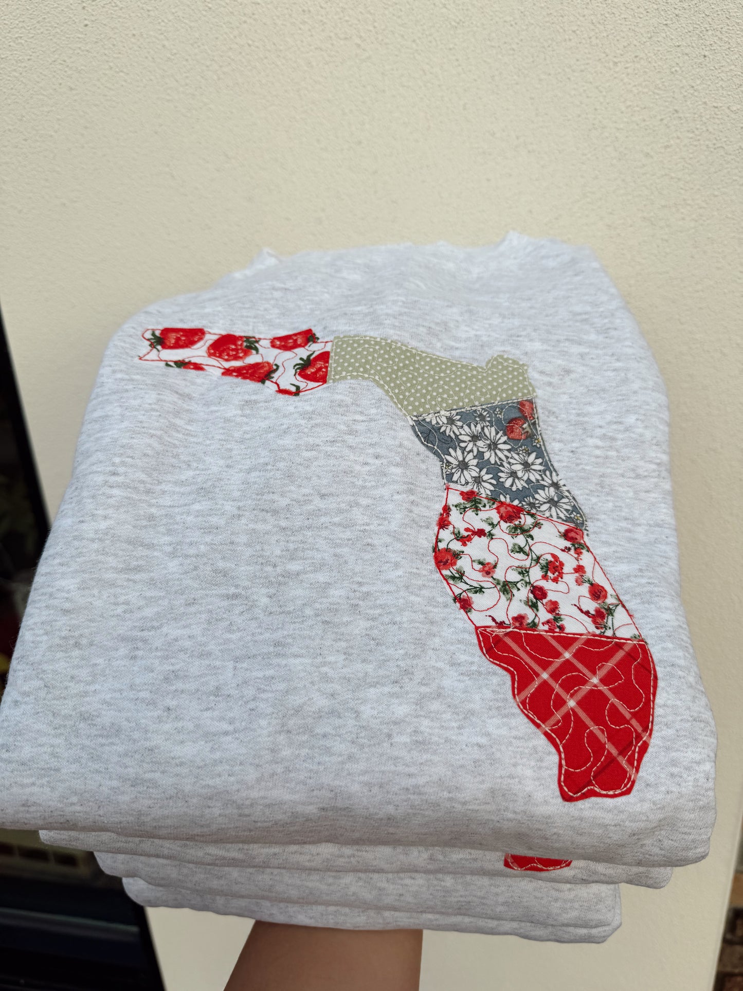 Florida Patchwork Appliqué Pullover
