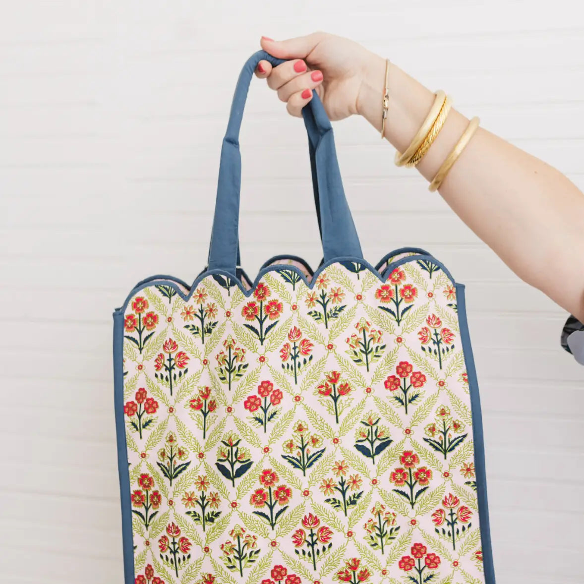 Scalloped Quilted Tote Bag Regular Size | Meadow Luxe