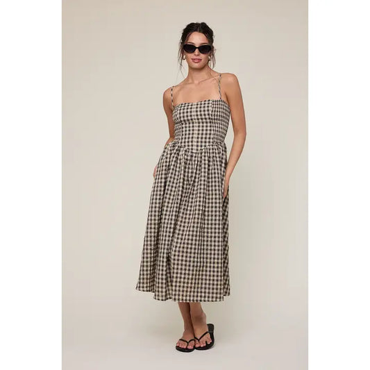 Natural Checker Sleeveless Smocked Midi Dress