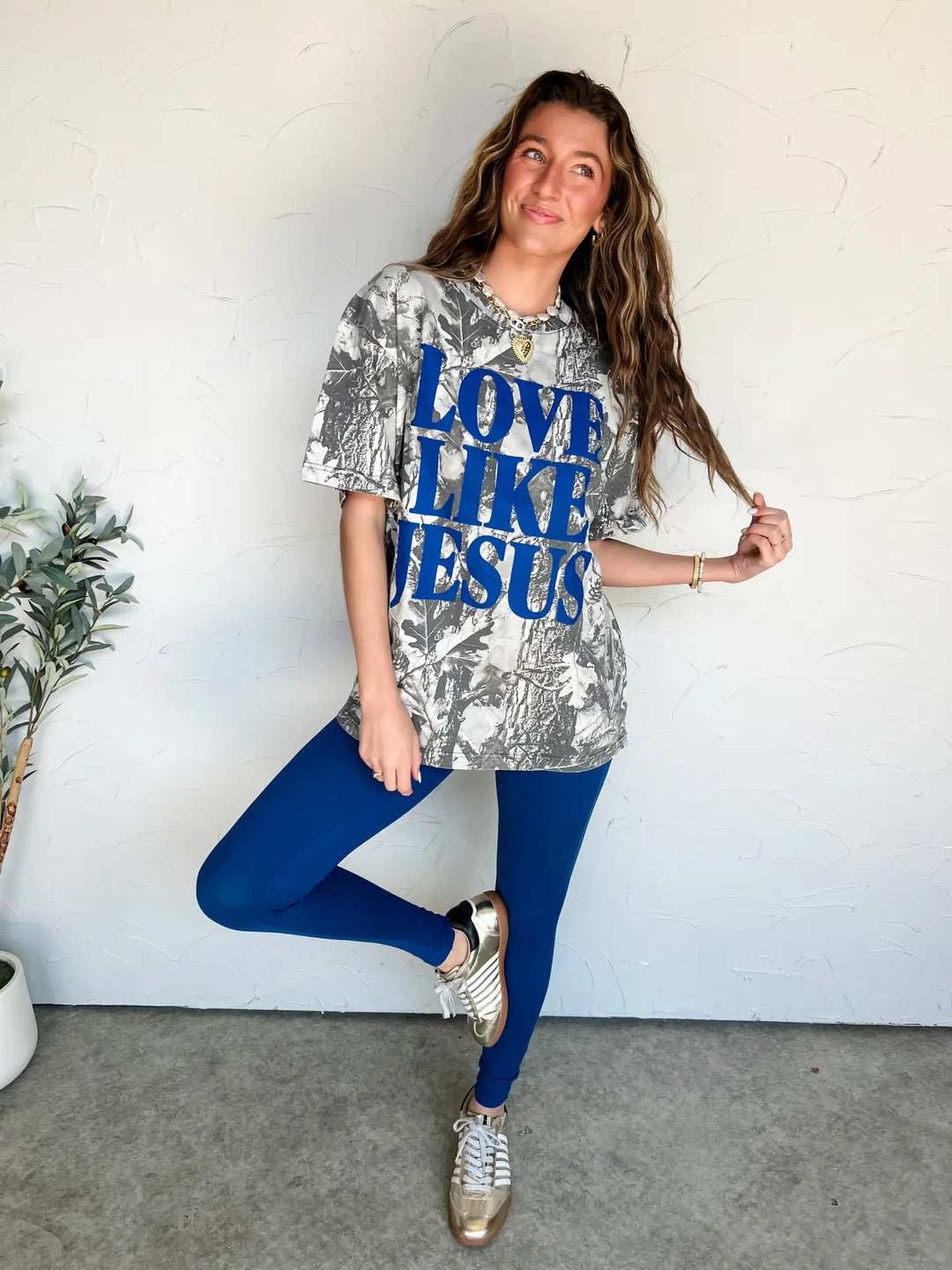 Love Like Jesus - Camo Graphic Tee