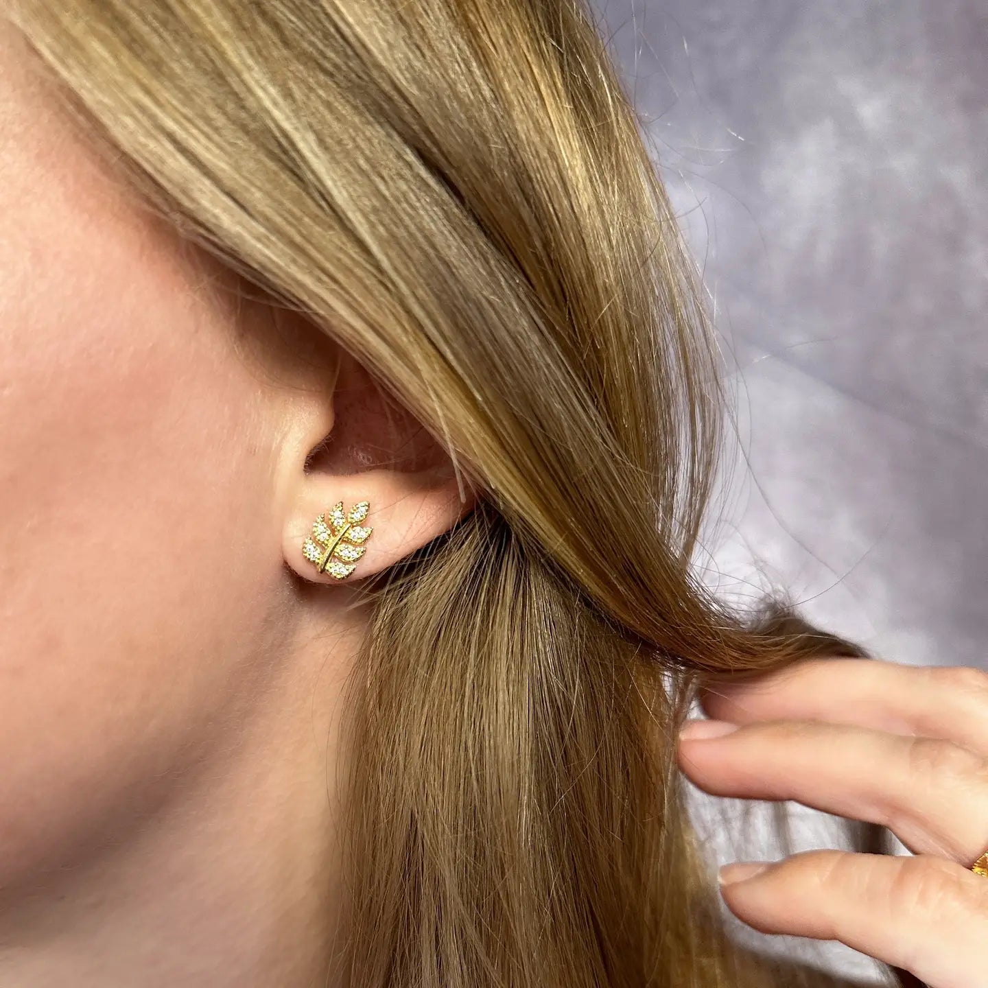 18k Gold Filled Cz Leaf Stud Earrings