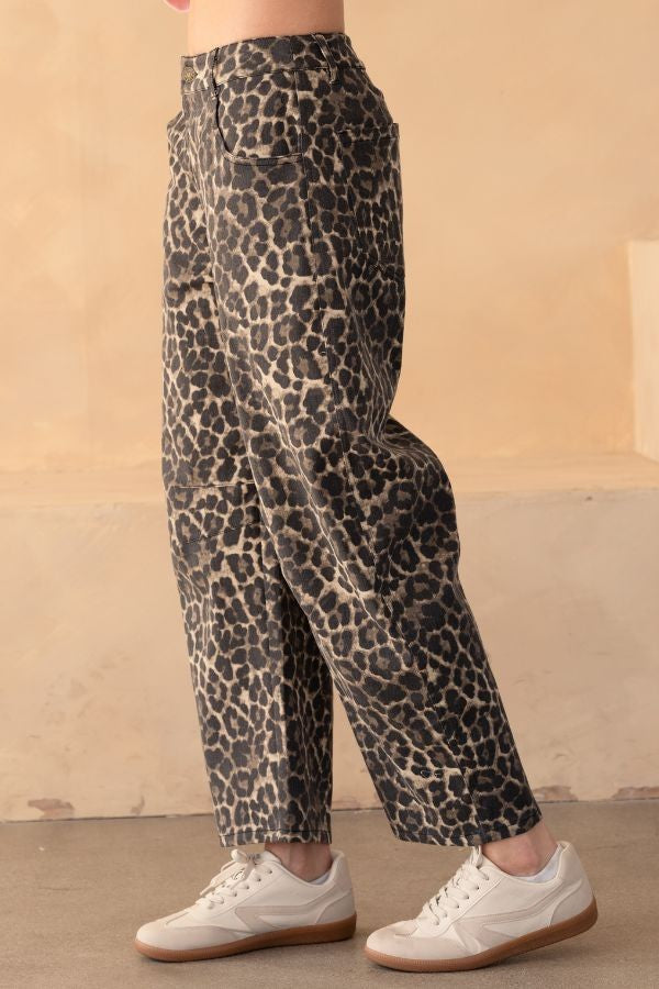 Washed Leopard Denim Mid Rise Barrel Jeans Pantsy