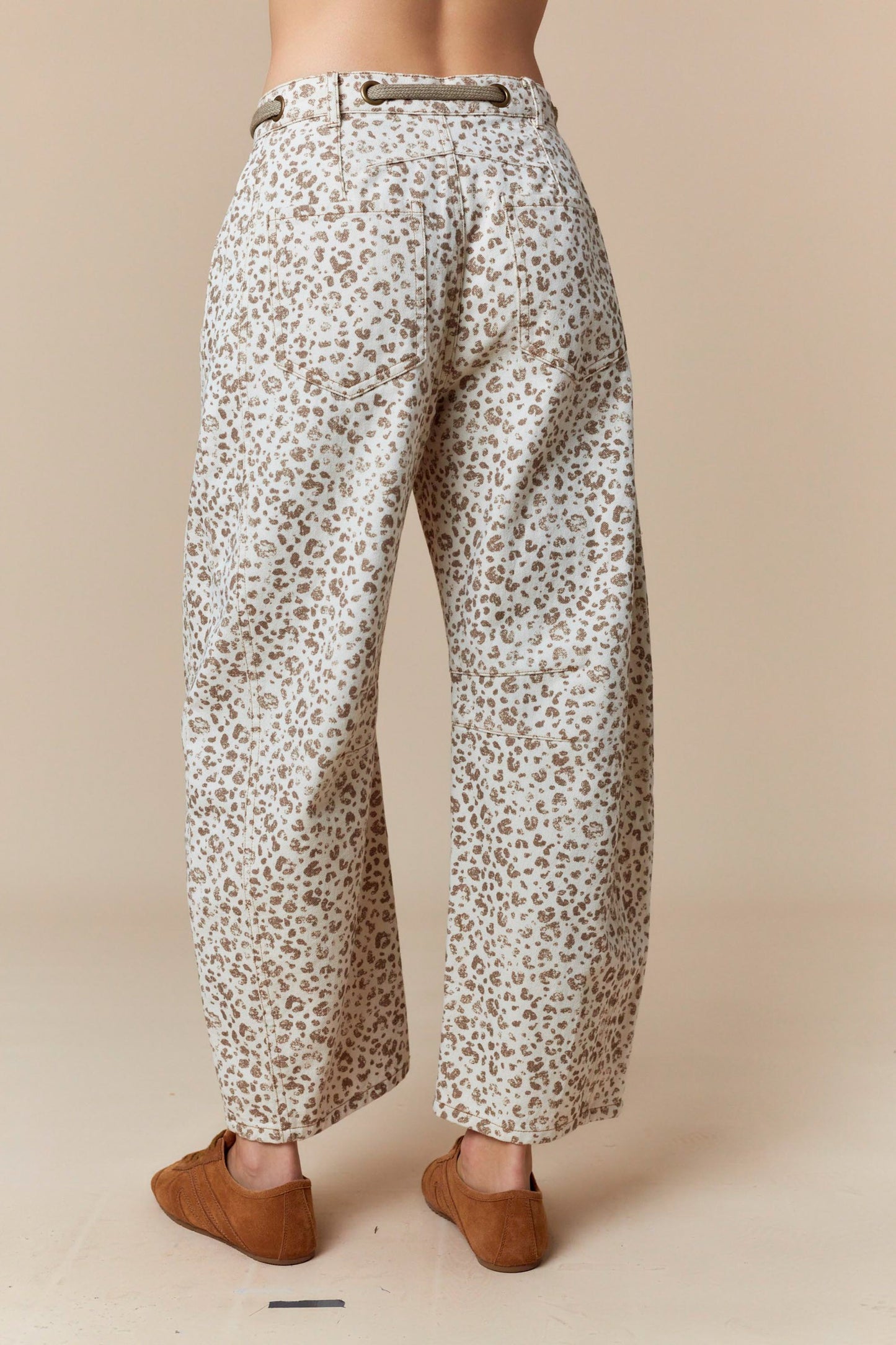 Waist Tie Detail Leopard Printed Denim Pants