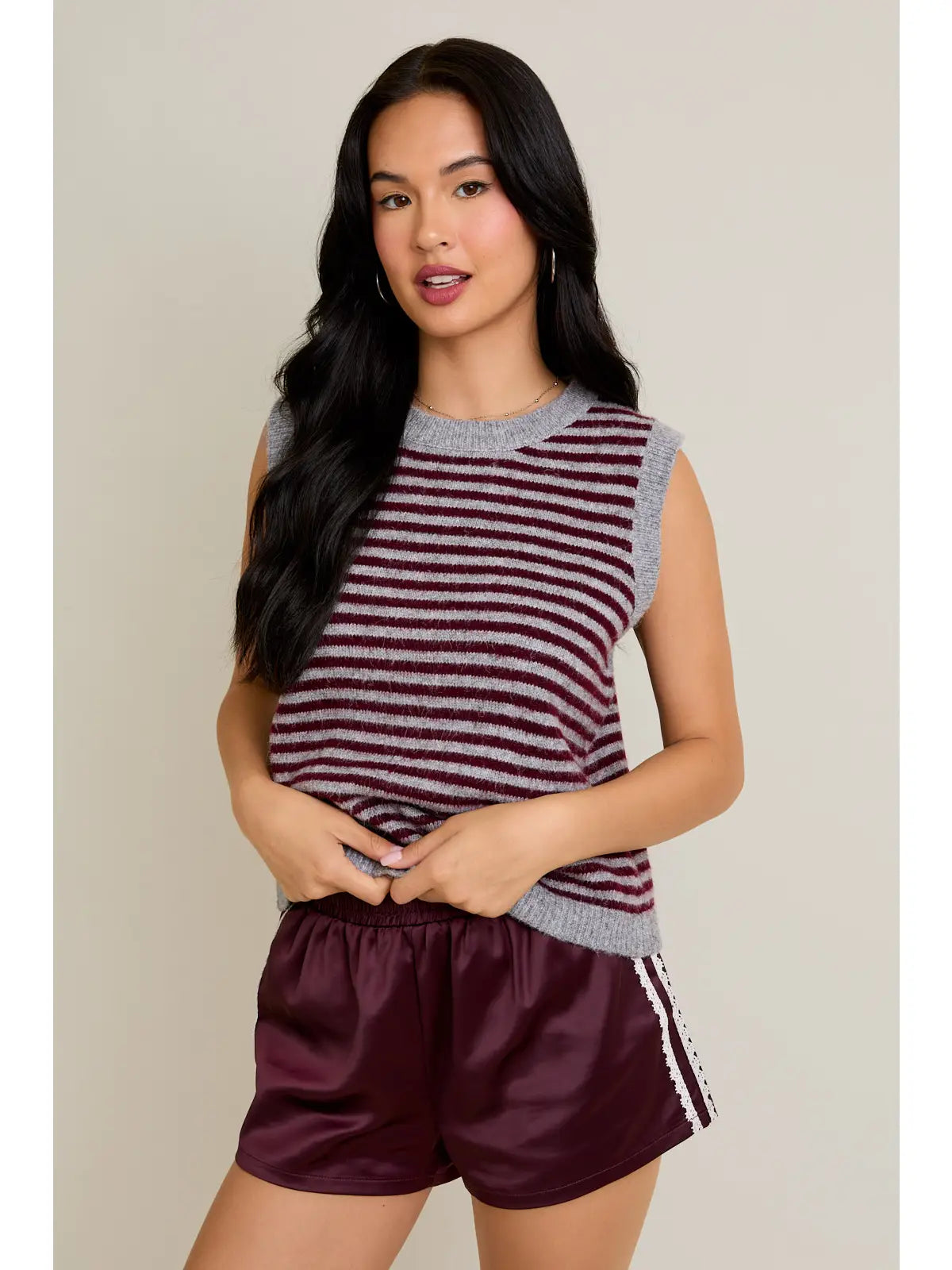 Round Neck Sleeveless Sweater Vest