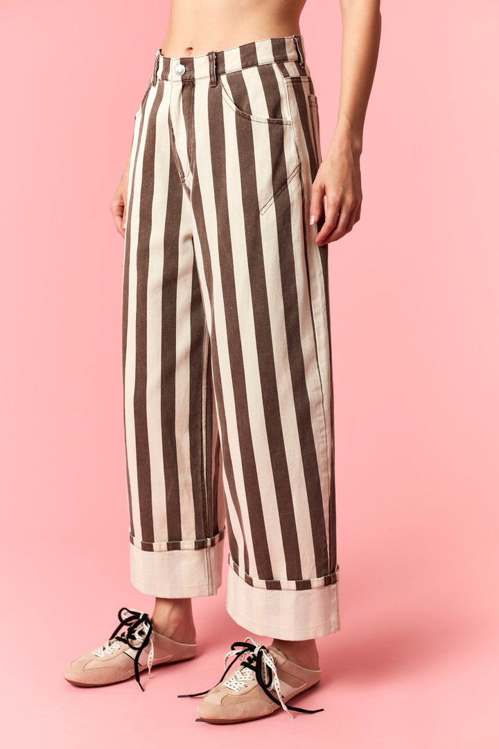 Stripe Rolled Up Barrel Printed Jeans