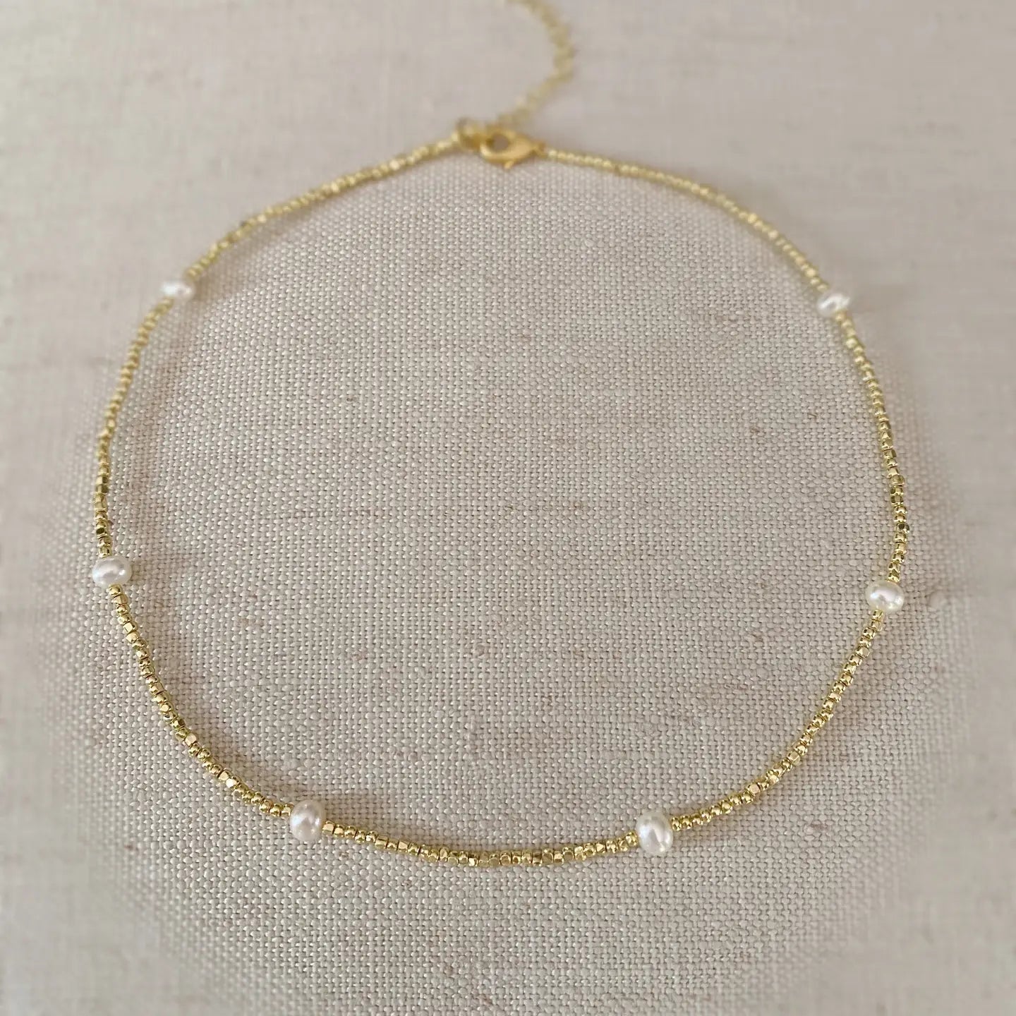 Multi Pearl Choker