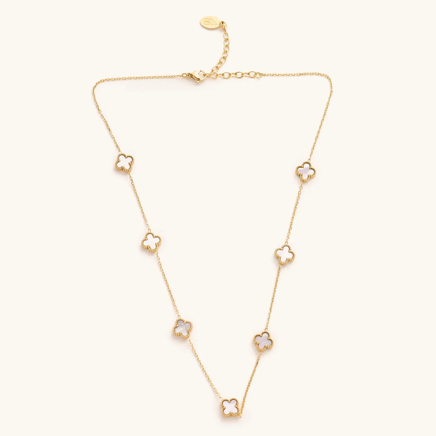 Mini White Flora Necklace