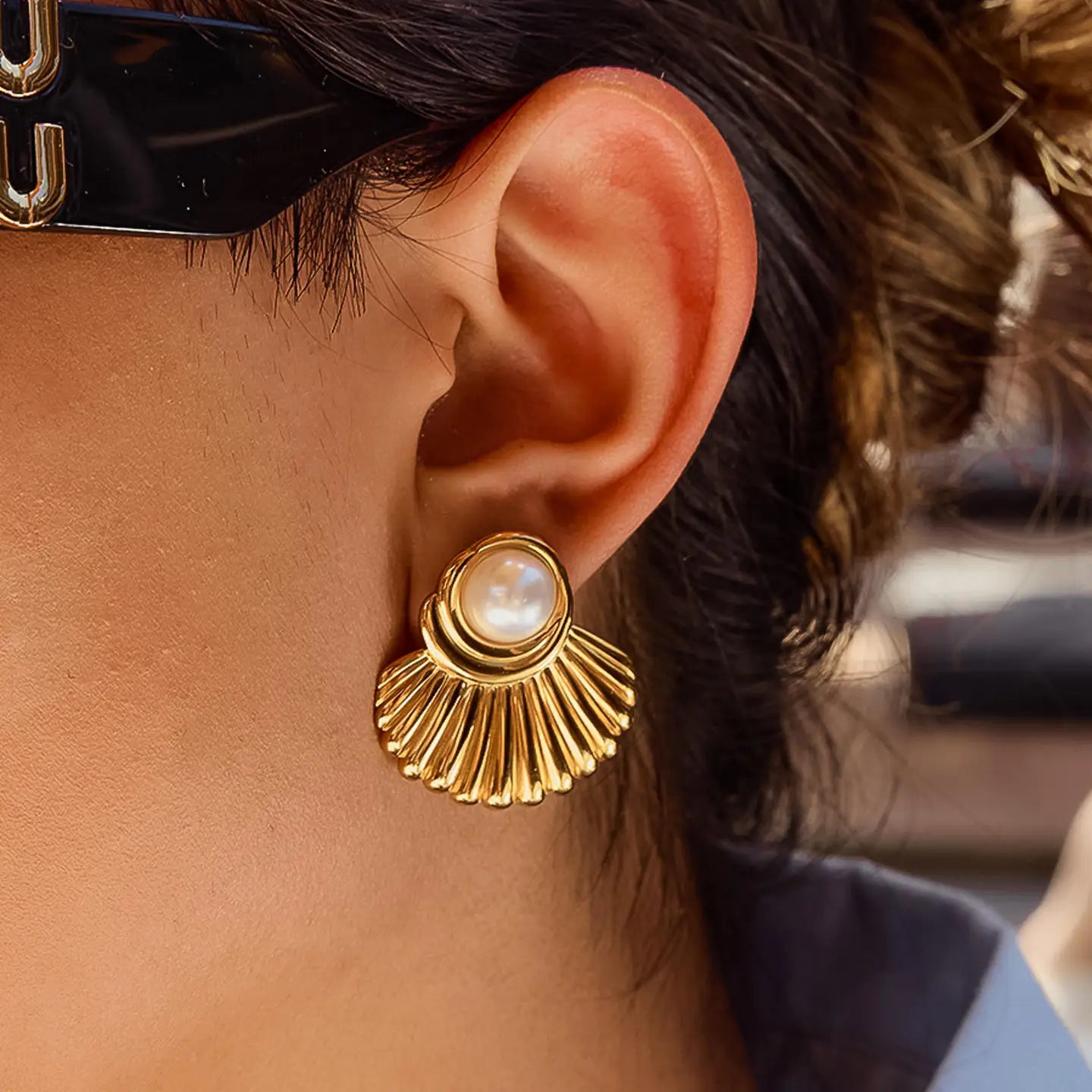 Lennox 18K Gold Non-Tarnish Shell Earring