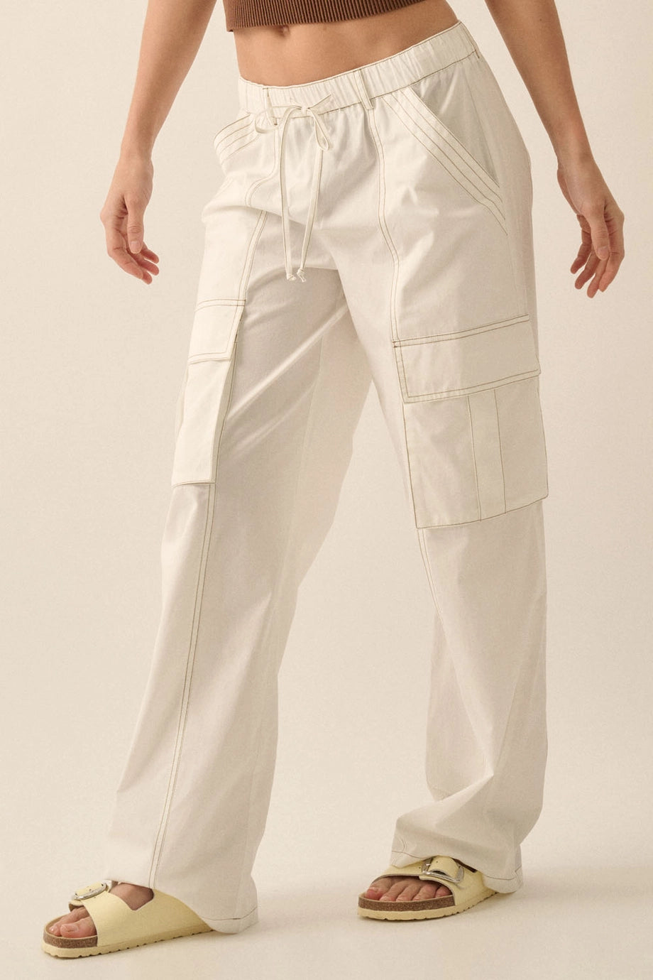 Solid High-Waist Contrast-Stitch Cargo Pants