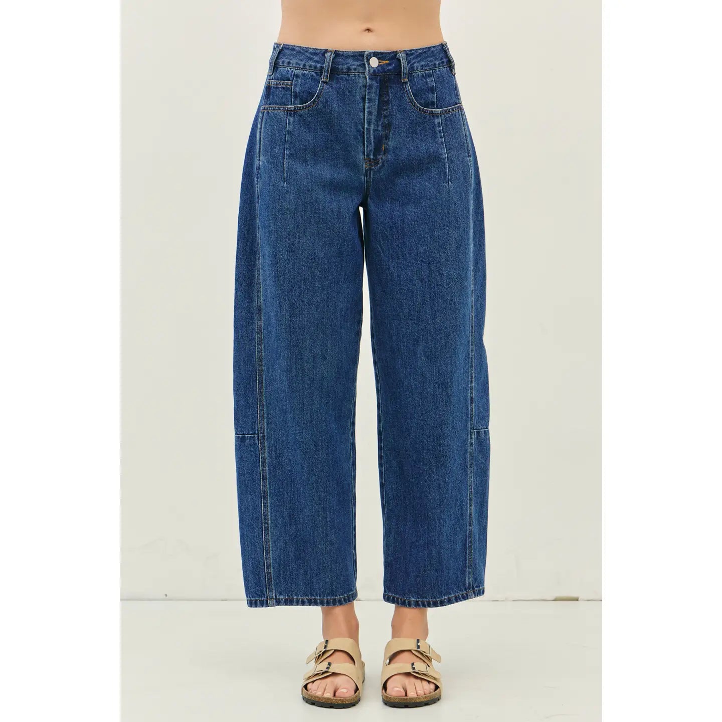 Mid Rise Barrel Leg Ankle Denim Pants with Pockets