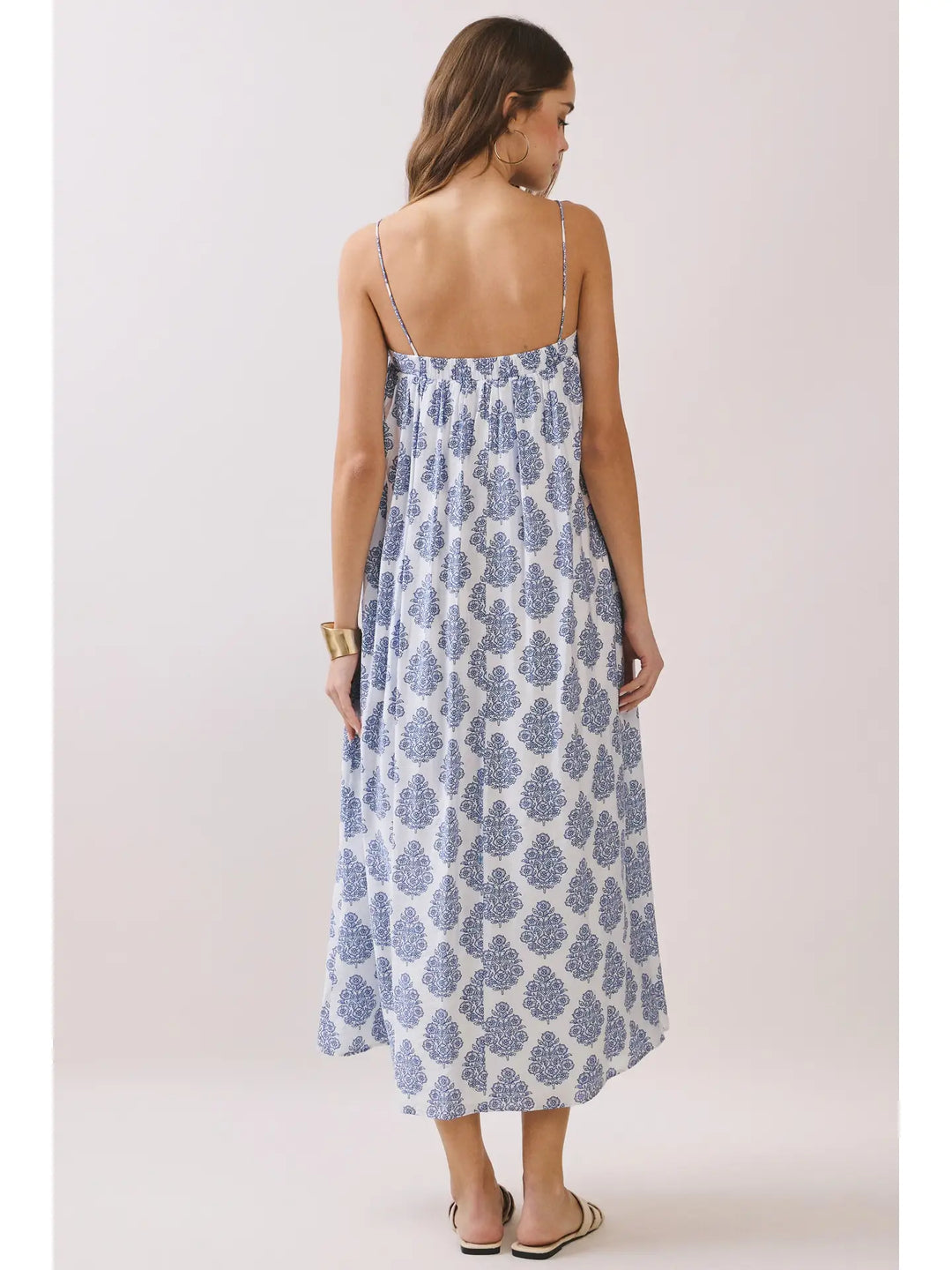 Printed Flowy Silhouette Side Pockets Maxi Dress