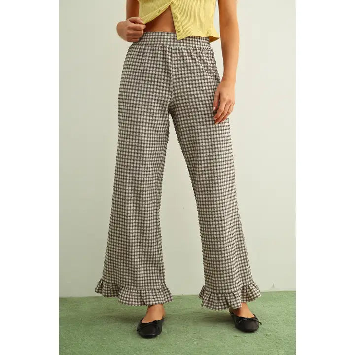 Crinkled Gingham Printed Pants with Ruffle Hem