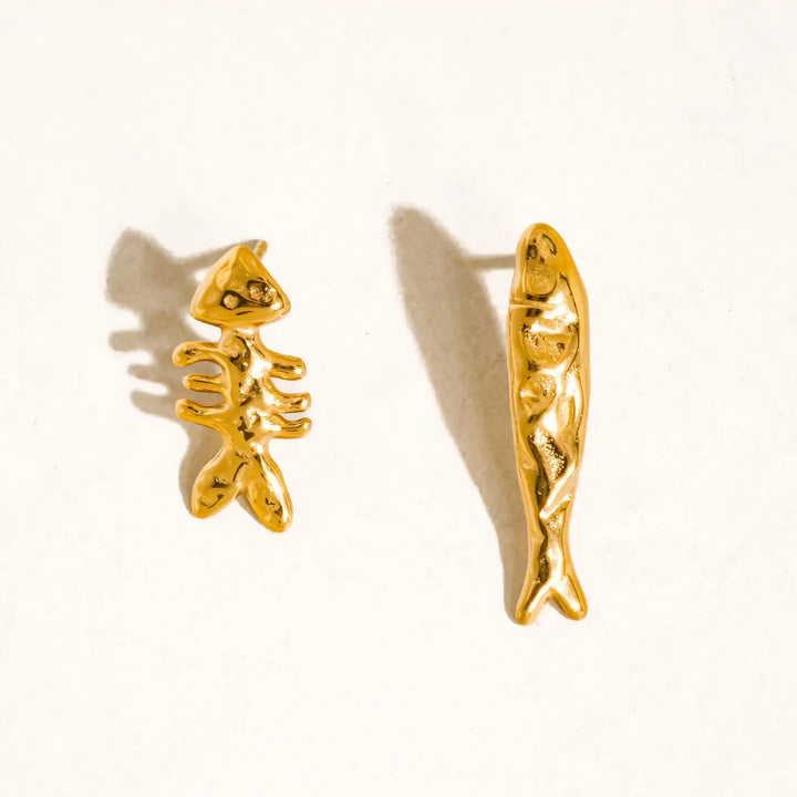 Selkie 18K Gold Non-Tarnish Mismatch Fish Stud Earrings