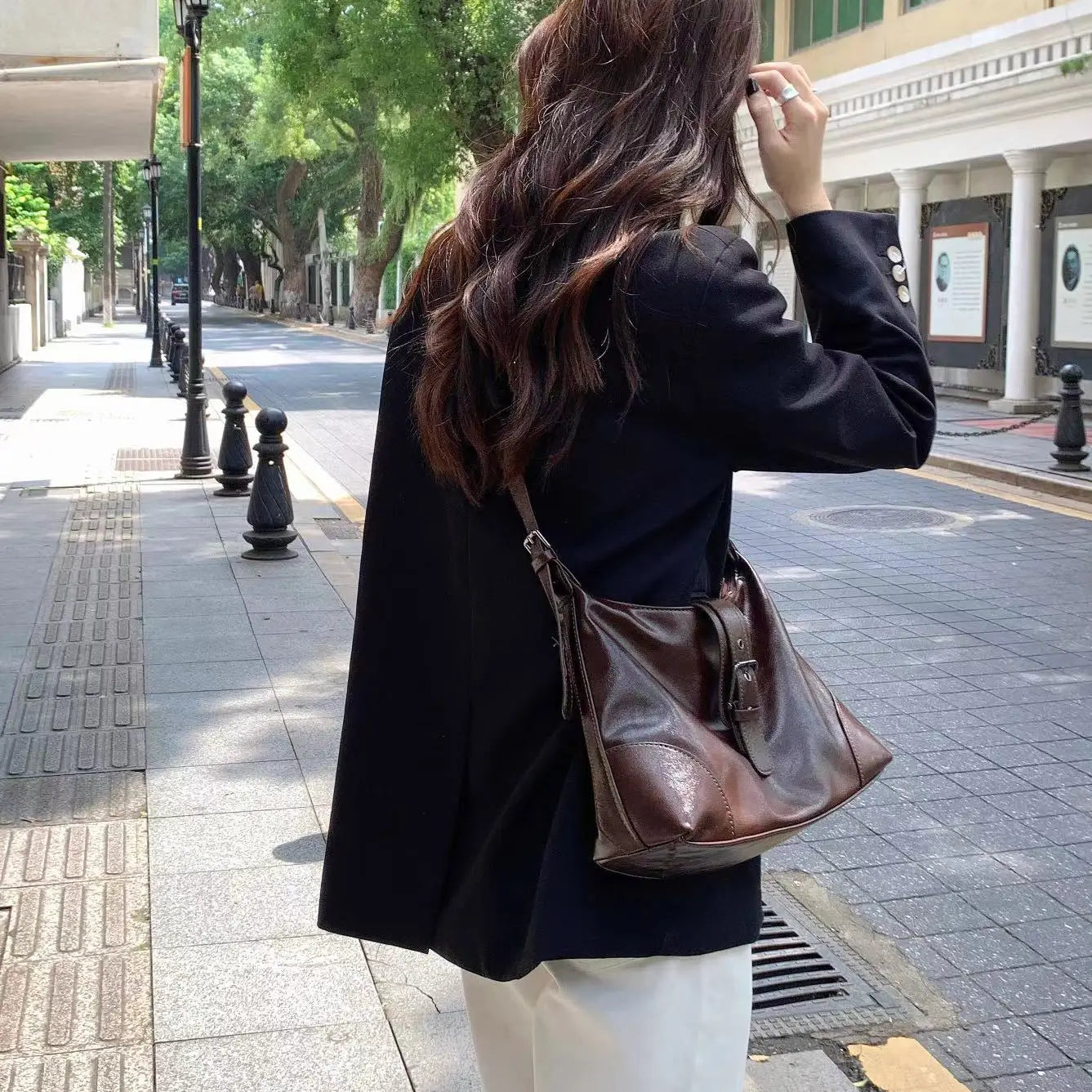 Buckle Decor Closure Faux Leather Hobo/Crossbody Bag