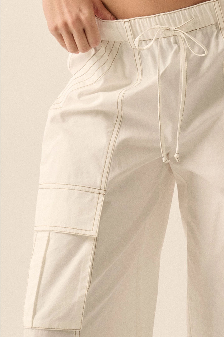 Solid High-Waist Contrast-Stitch Cargo Pants