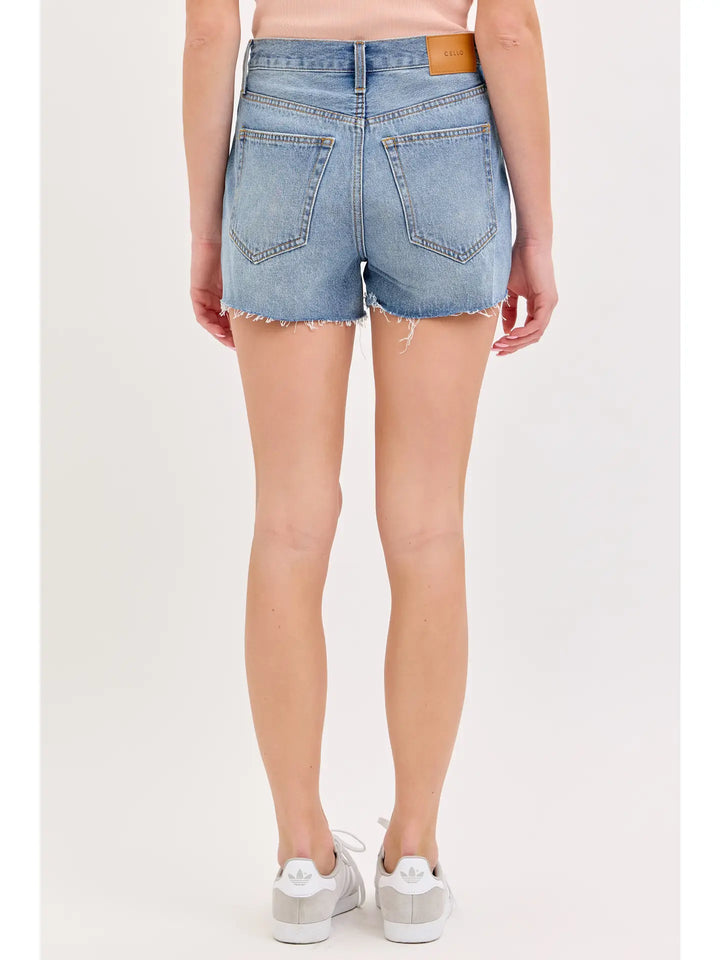 Mom Short with Distressed Hem
