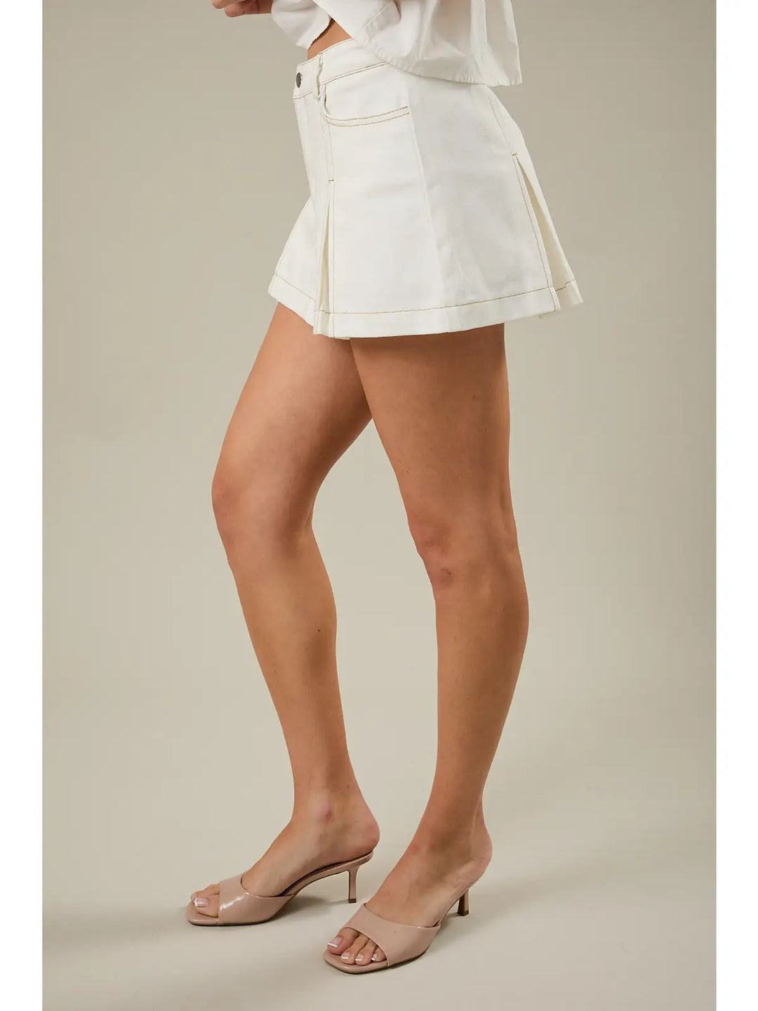 Mid-Waisted Pleated Mini Skort