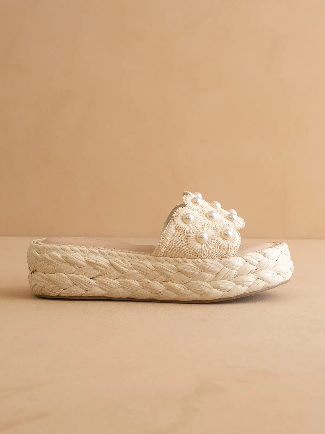 The Candice | Ivory Floral Raffia Platform Slide