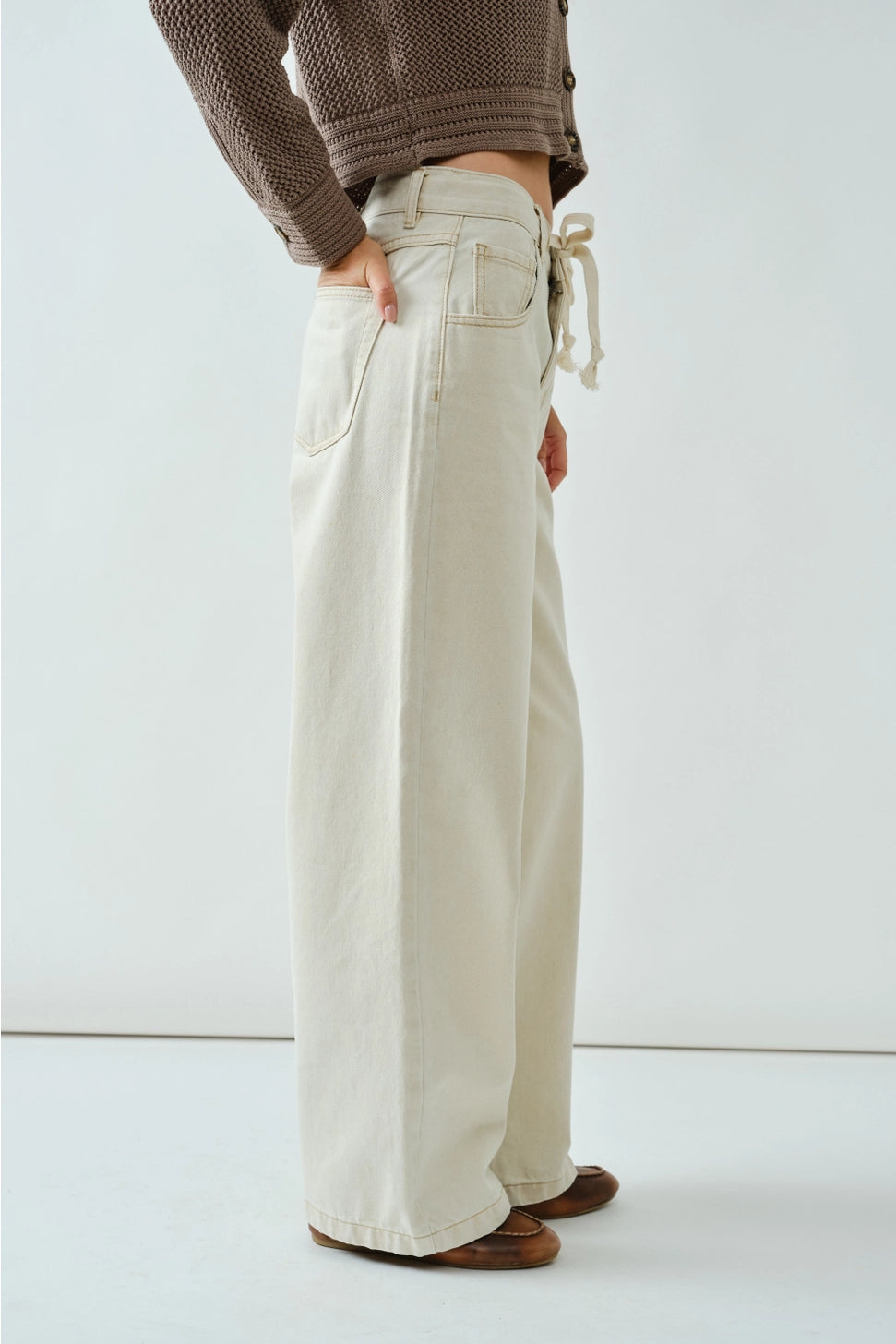 Drawstring Waist Bottom Fly Straight Jeans