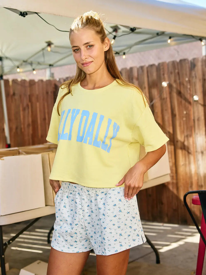 'Dilly Dally' Graphic Jersey Boxy Crop Top