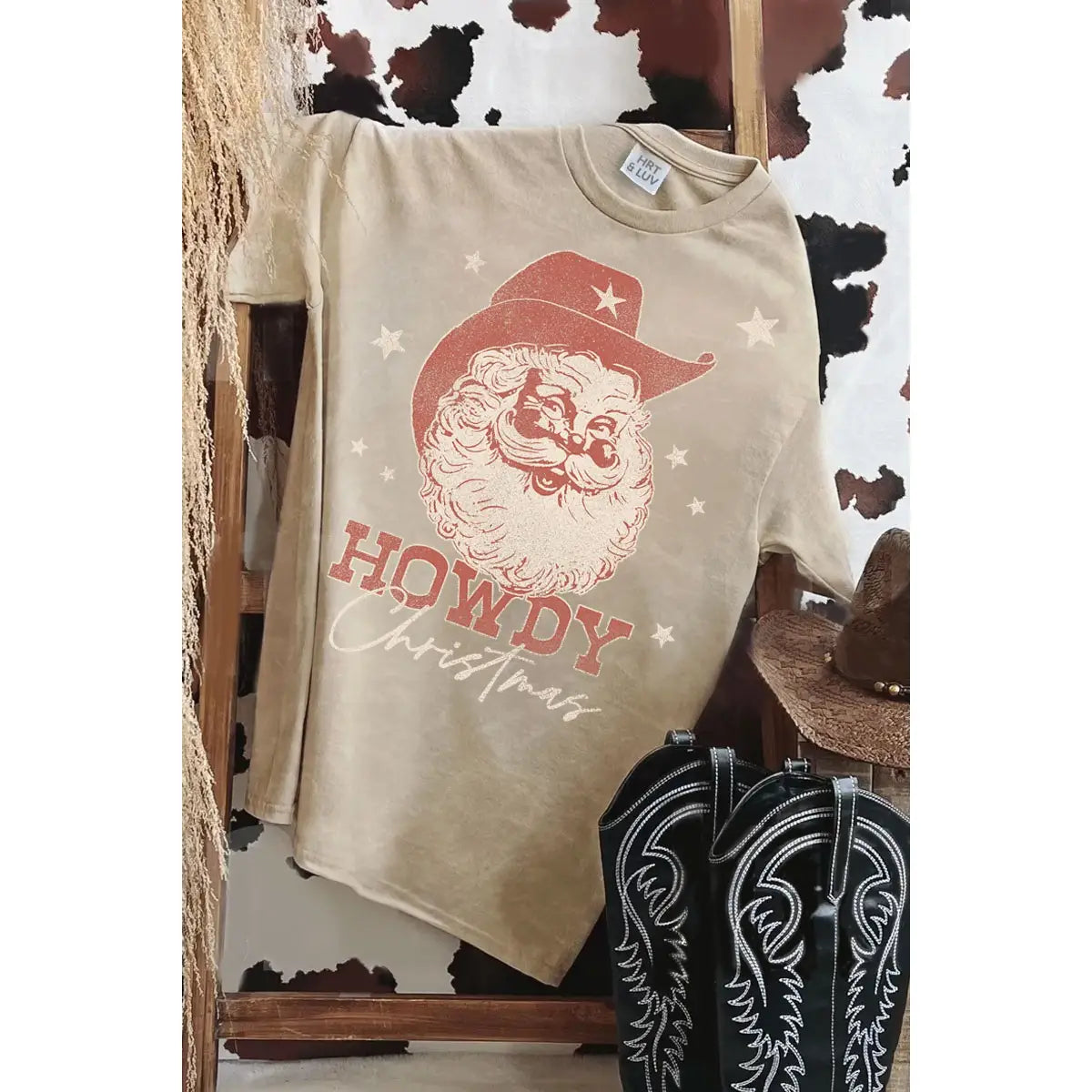 Howdy Christmas Mineral Graphic Tee