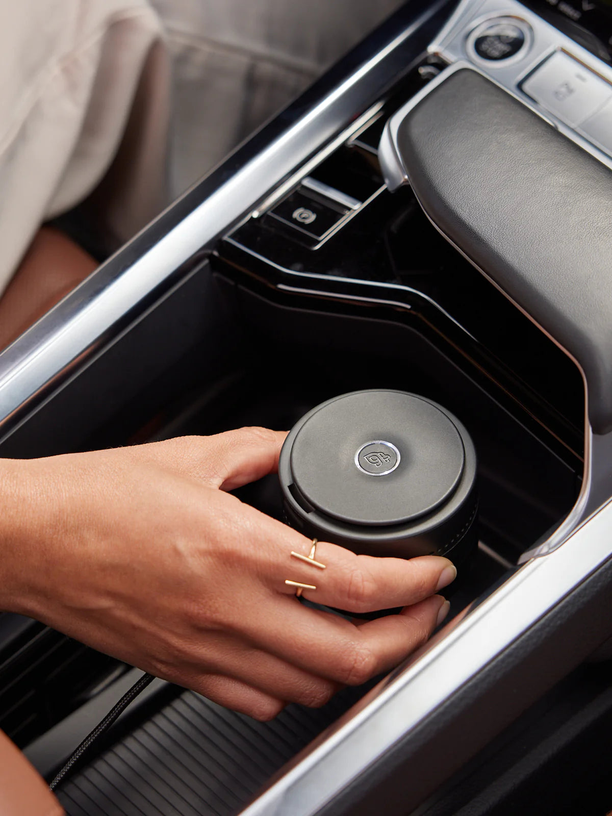 Pura Car™ Smart fragrance diffuser