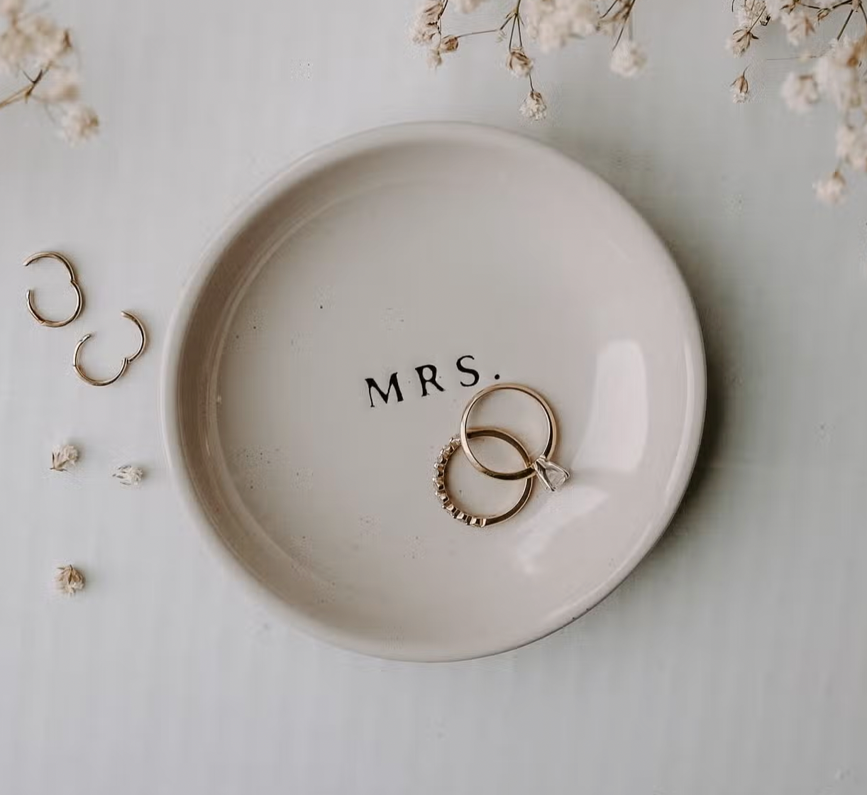Mrs. Jewelry Dish - Home Decor & Gifts