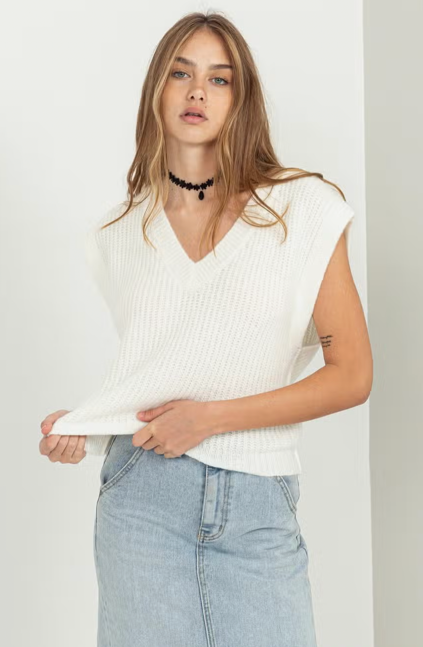 Oversized Sweater Vest in Cream