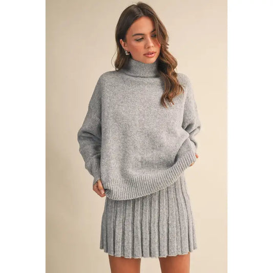 Knit Gray Turtleneck Top