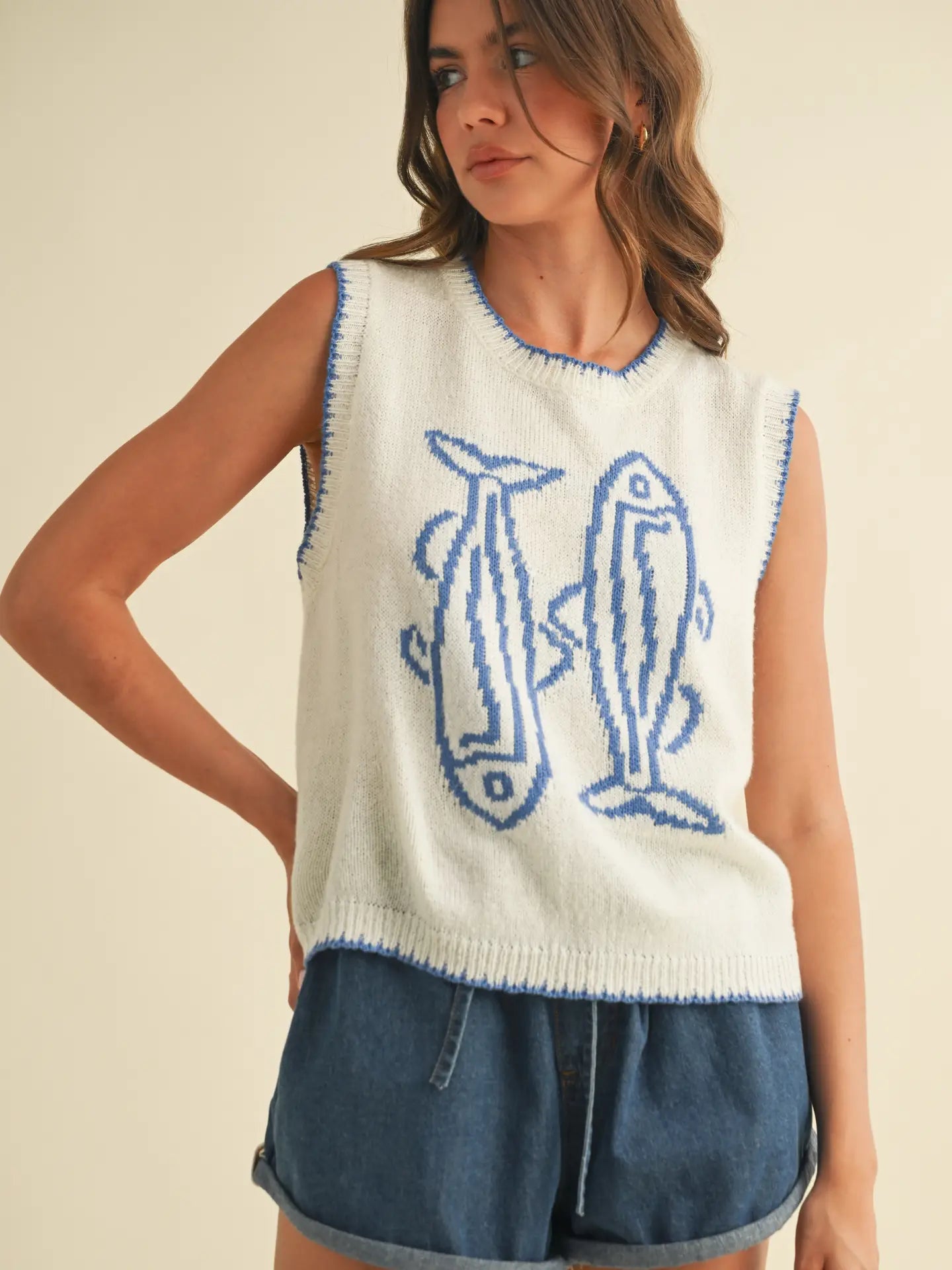Fish Printed Sleeveless Sweater Top