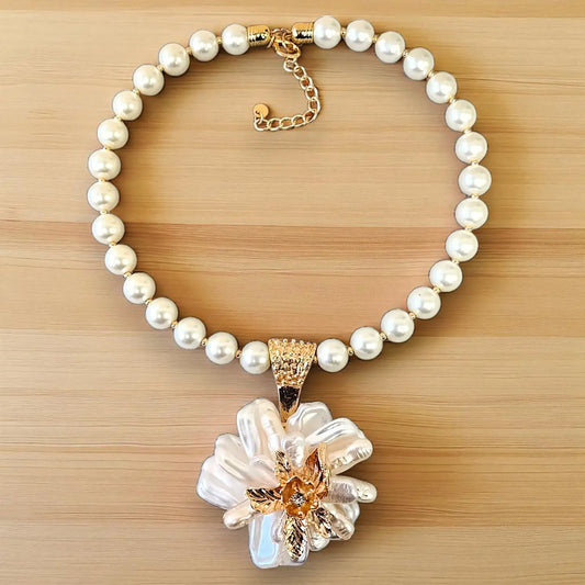 Flower Necklace | Pearl Necklace | Coastal | Boho | Floral