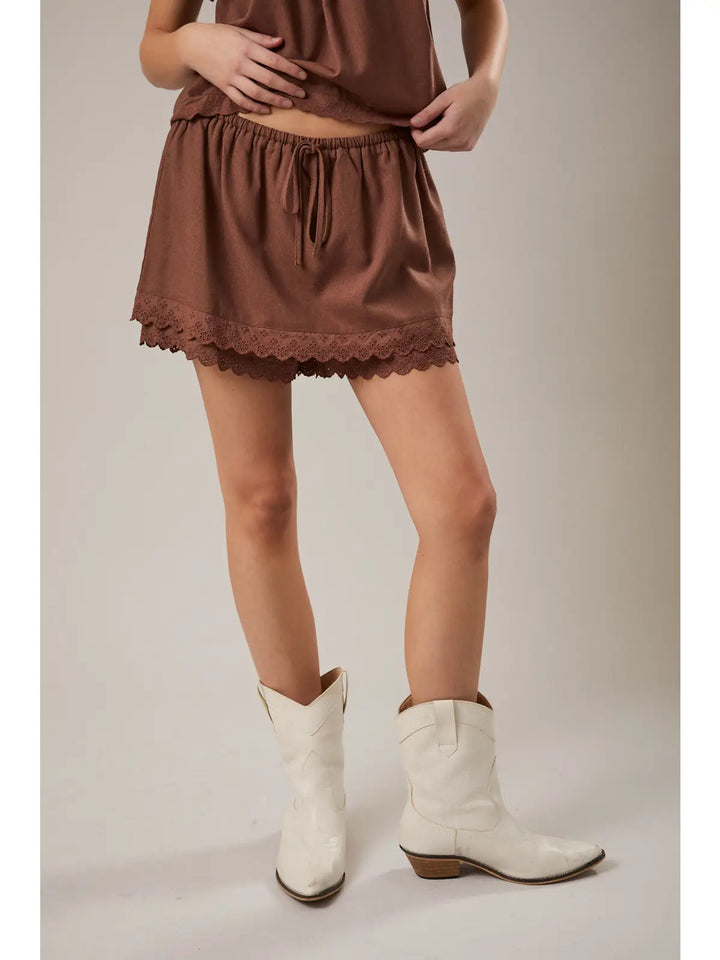 Lace Trim Detail Skort