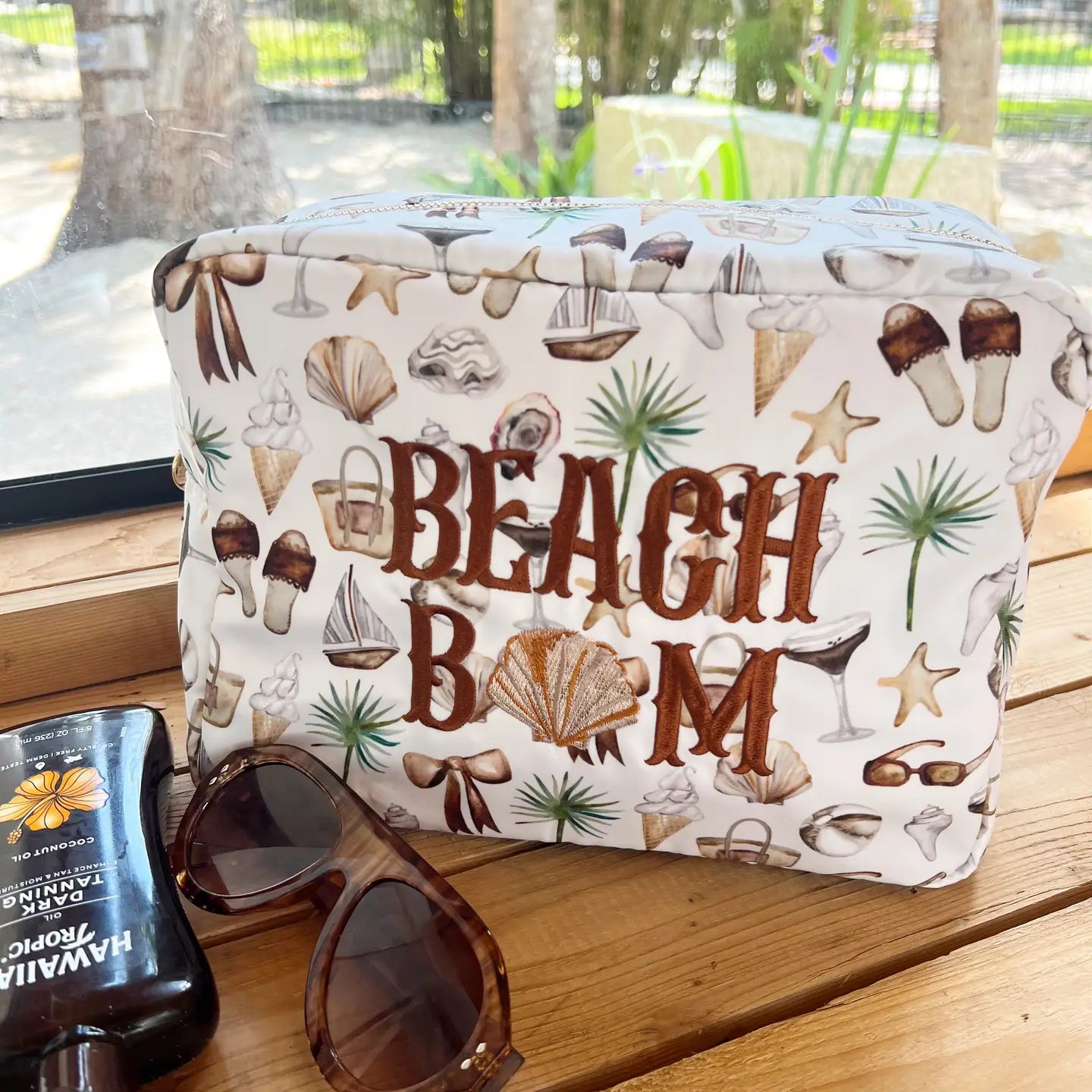 Beach Bum - Neutral Coastal Cocktail Xl Bag
