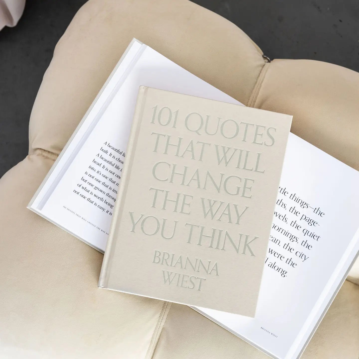 101 Quotes That Will Change the Way You Think - Table Book