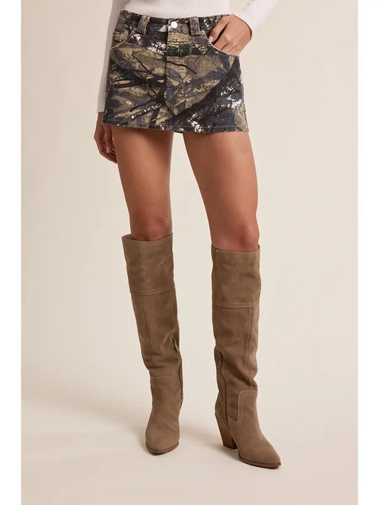 Camouflage Mid-Rise Belt Hoop Waist Mini Skort