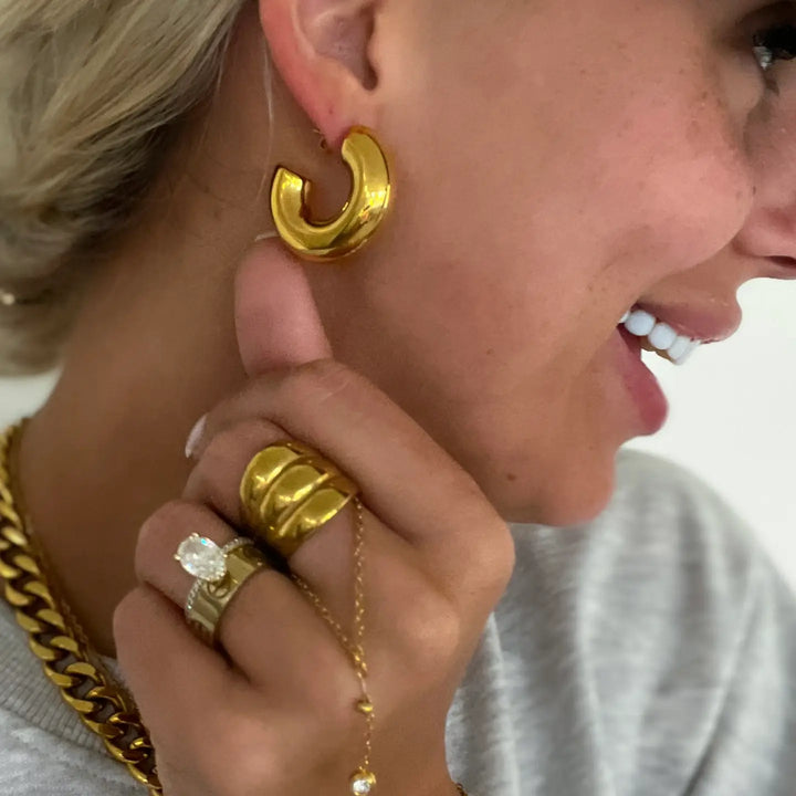 Gold Smooth Hoops