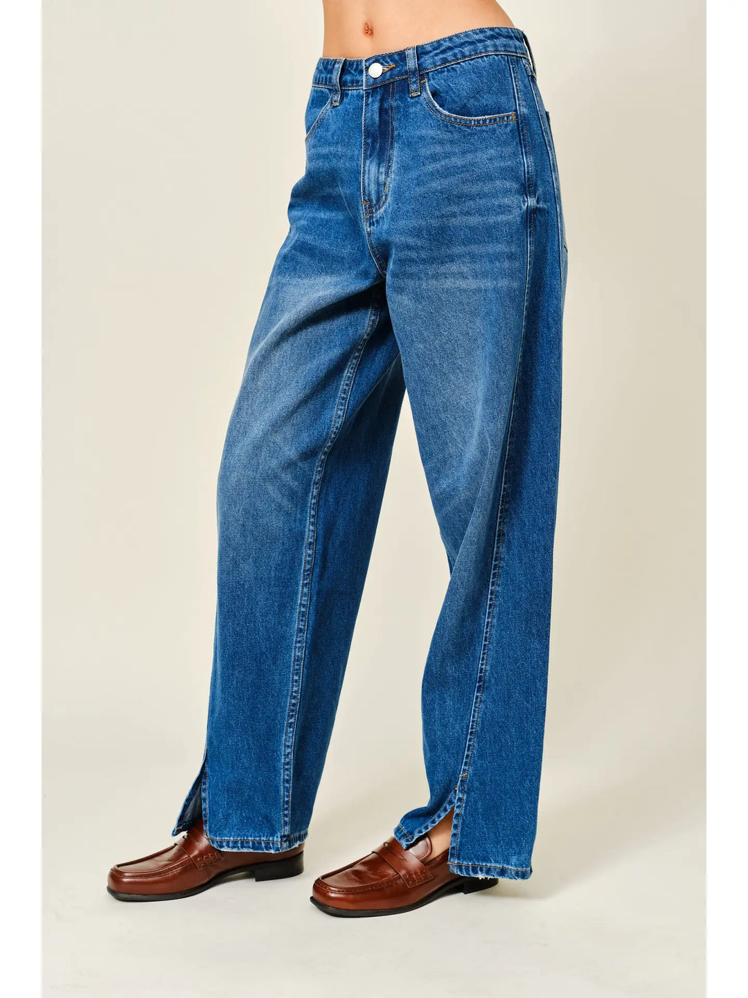 Front Slit Semi Barrel Jeans