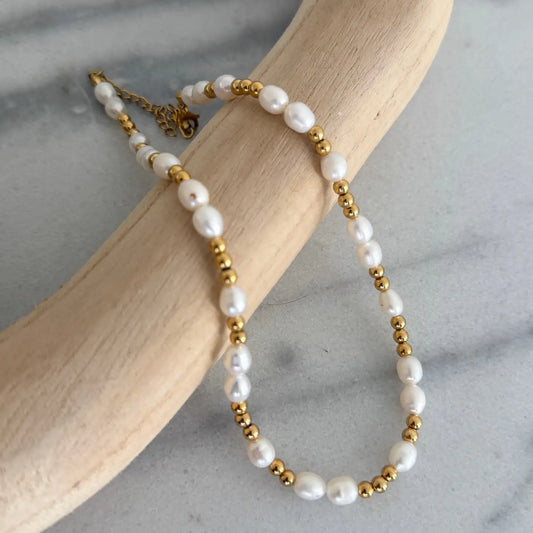 Allison Pearl Necklace