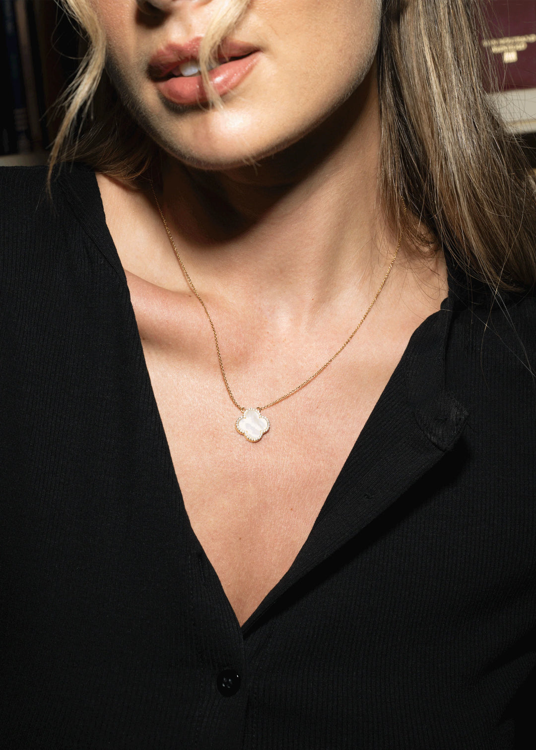 Icon Necklace White Electric Picks